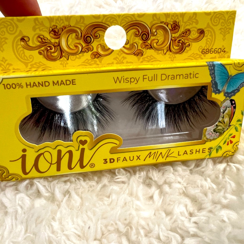 💕Ioni Dramatic lashes, eyelashes, faux mink lashes💕